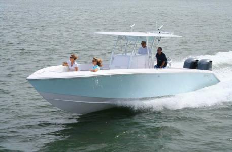 Venture 34 Forward Seating
