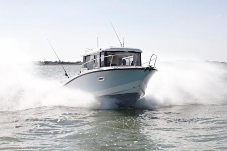 Quicksilver Captur 755 Pilothouse