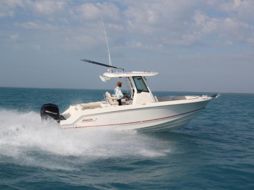 Boston Whaler 250 Outrage