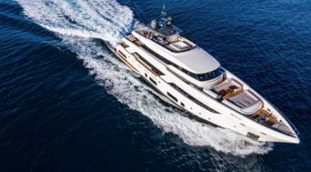 Custom Line Navetta 37